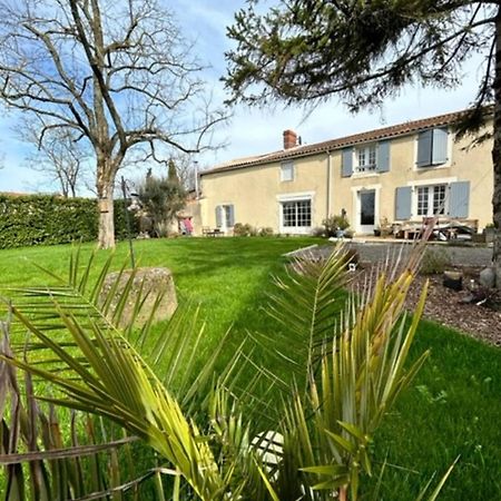 The Blue Lotus Gite And Spa Le Langon Exterior foto