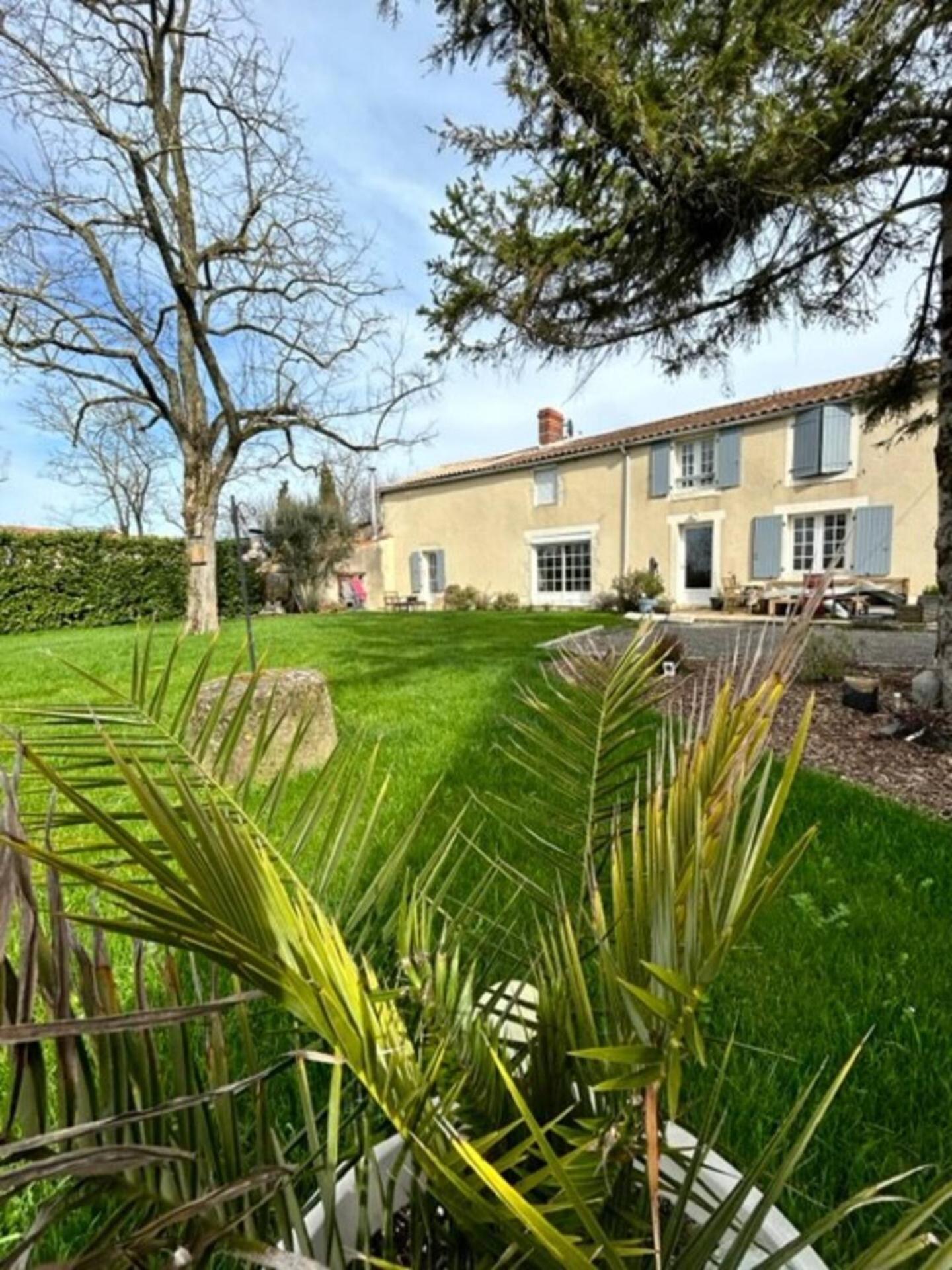 The Blue Lotus Gite And Spa Le Langon Exterior foto