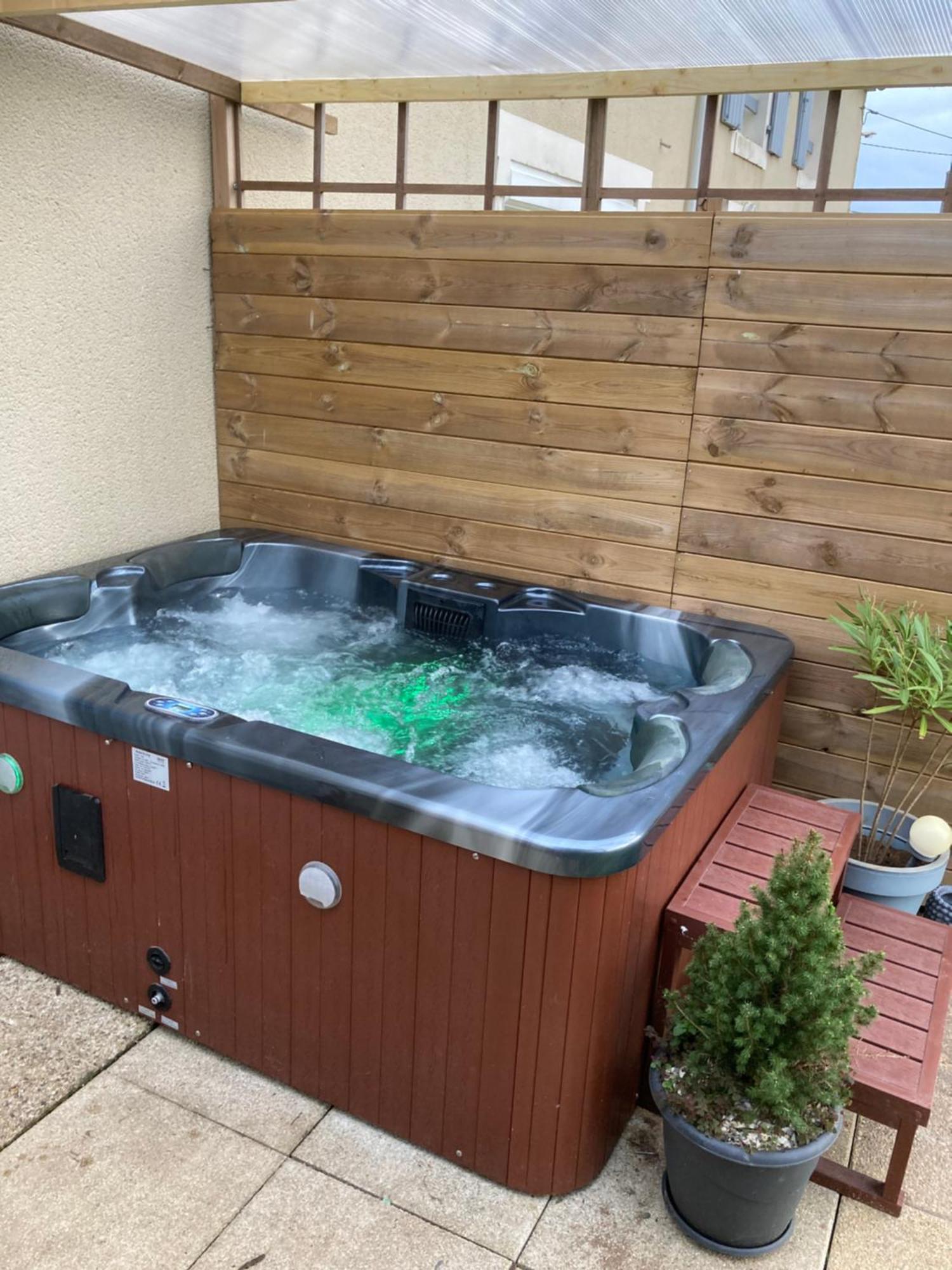 The Blue Lotus Gite And Spa Le Langon Exterior foto